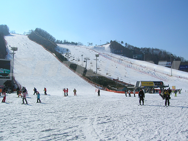 人工滑雪場系統